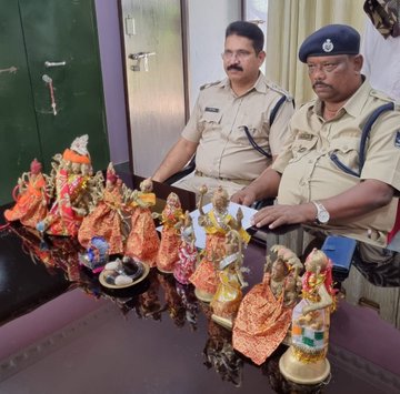 Stolen idols recovered