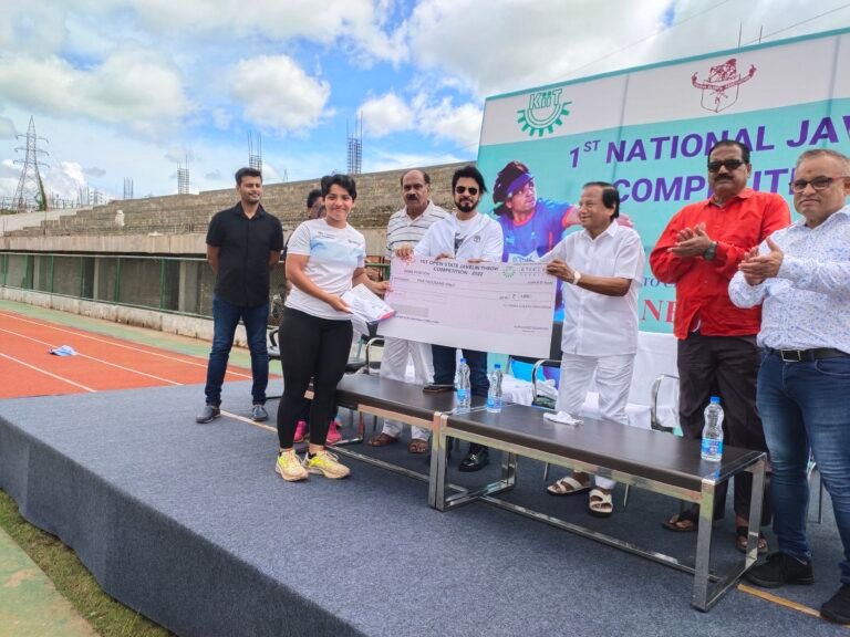 Jena, Xess win at javelin competition