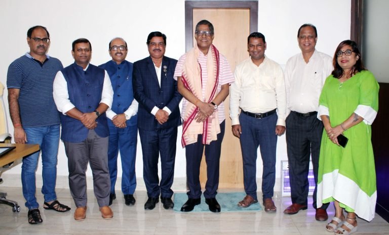 SOA founder president felicitated by ICAI