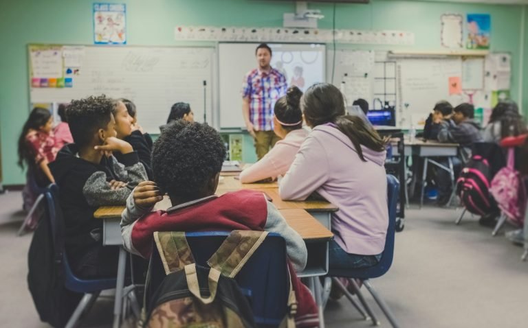 Study reveals each year of education boosts life expectancy